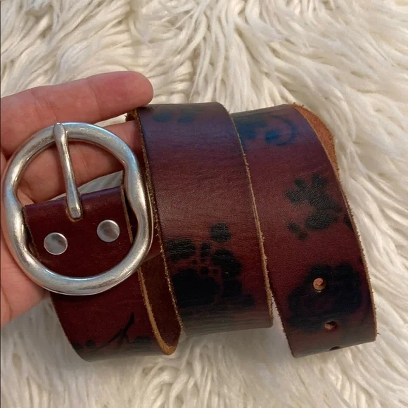 Lucky Brand Brown &Black Leather Belt with Distressed Finish and silver buckle - Picture 1 of 12